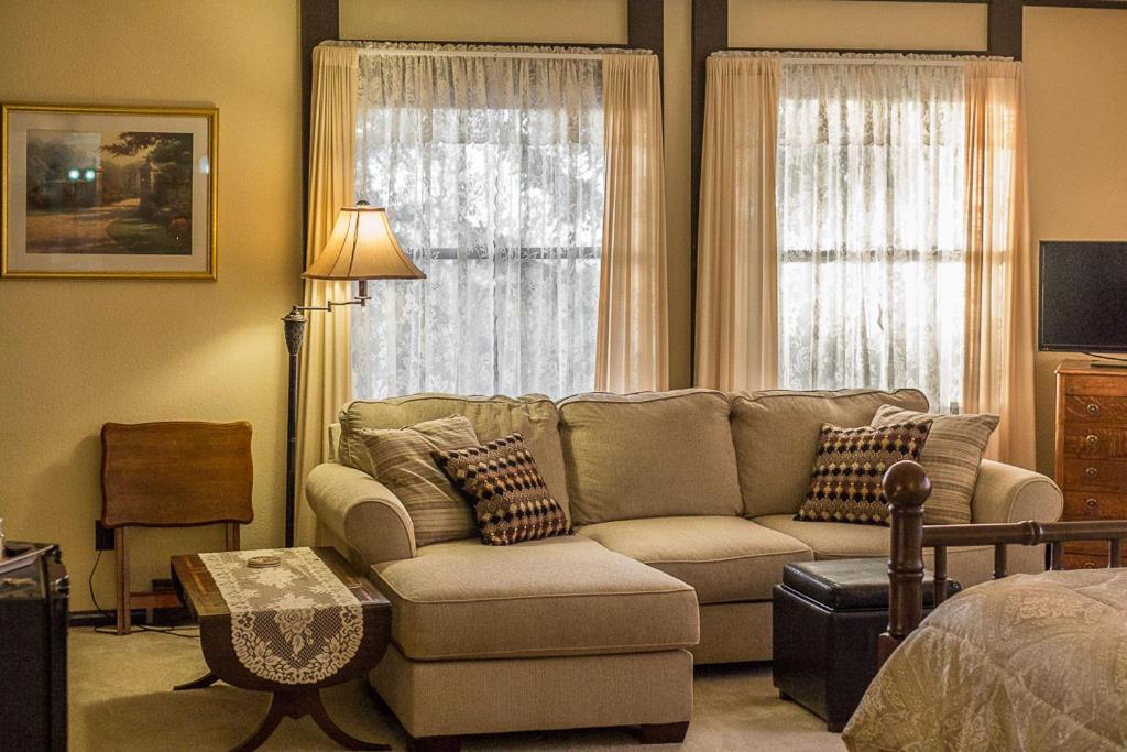 Highland Glen Lodge B&B 앵커리지 외부 사진